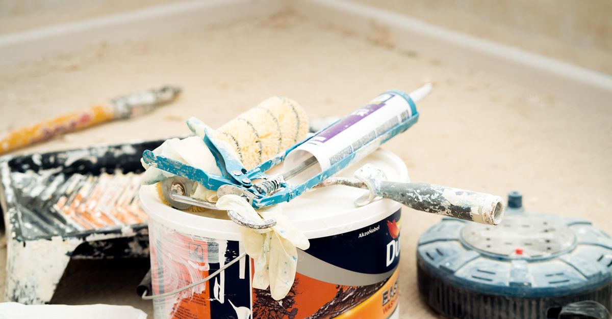 Assessing the Cost of Repairing vs. Replacing Roller Door Motors