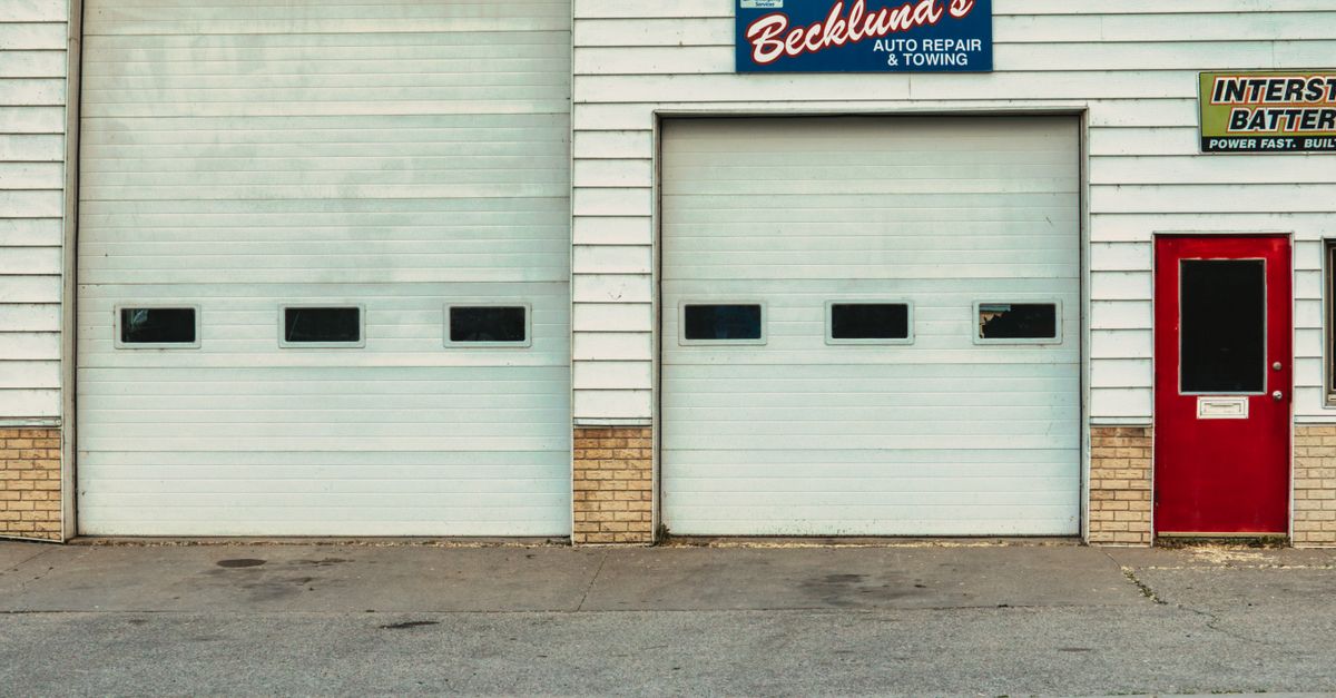 How to Choose the Right Design for Your Custom Roller Doors