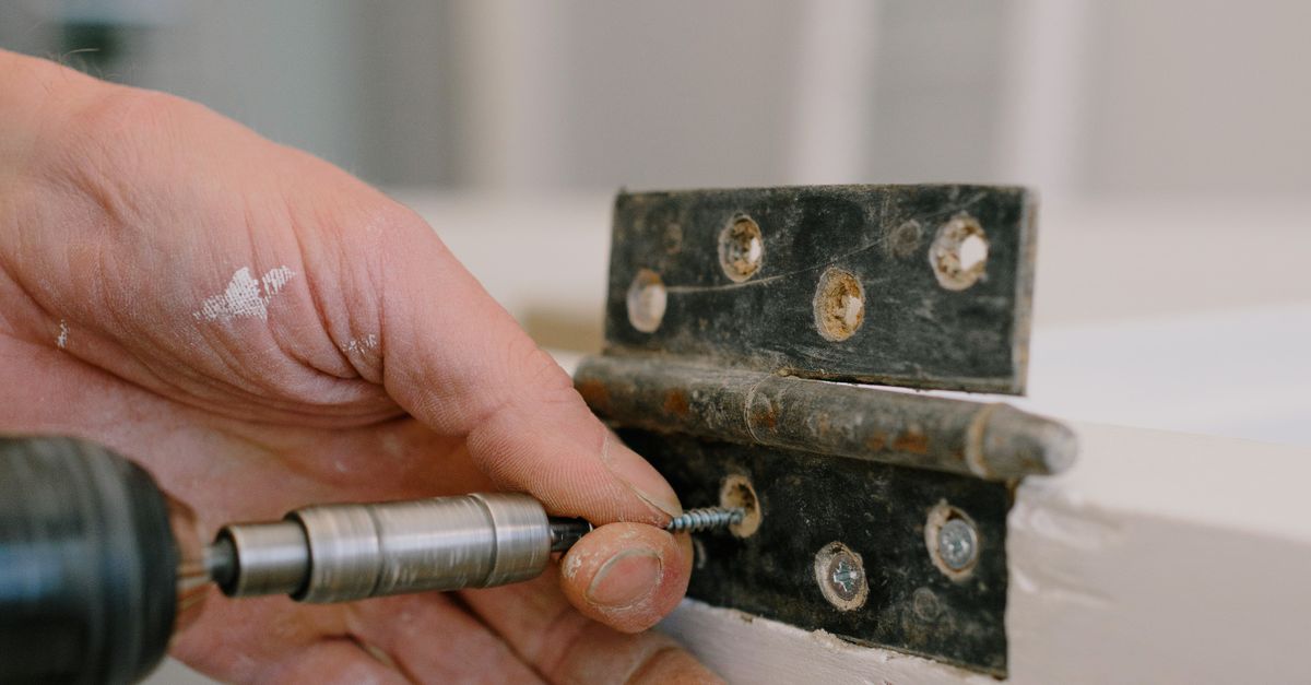 What Qualifications Should You Look for in a Roller Door Technicians?